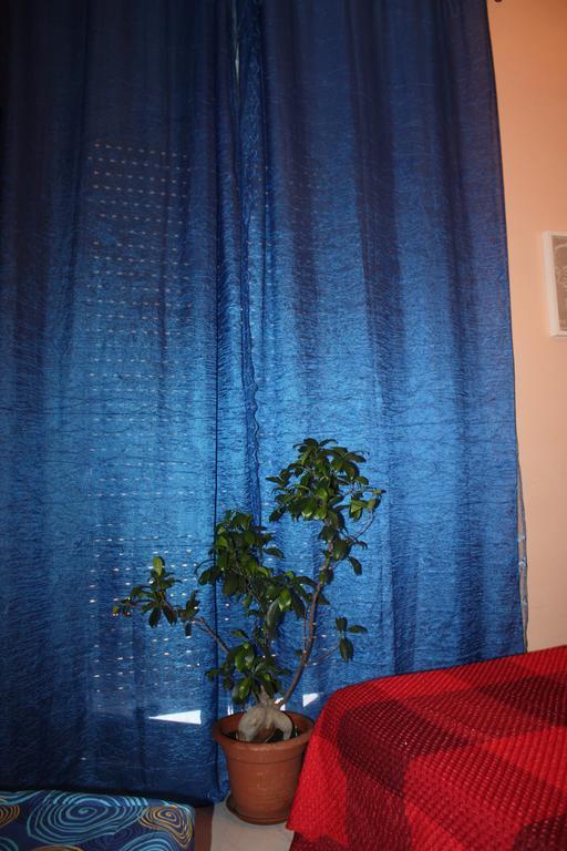 Casa Vacanza Da Andrea Наполи Стая снимка