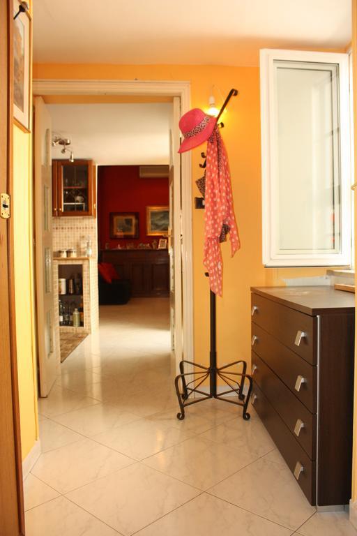 Casa Vacanza Da Andrea Наполи Екстериор снимка