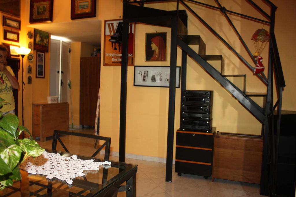 Casa Vacanza Da Andrea Наполи Екстериор снимка
